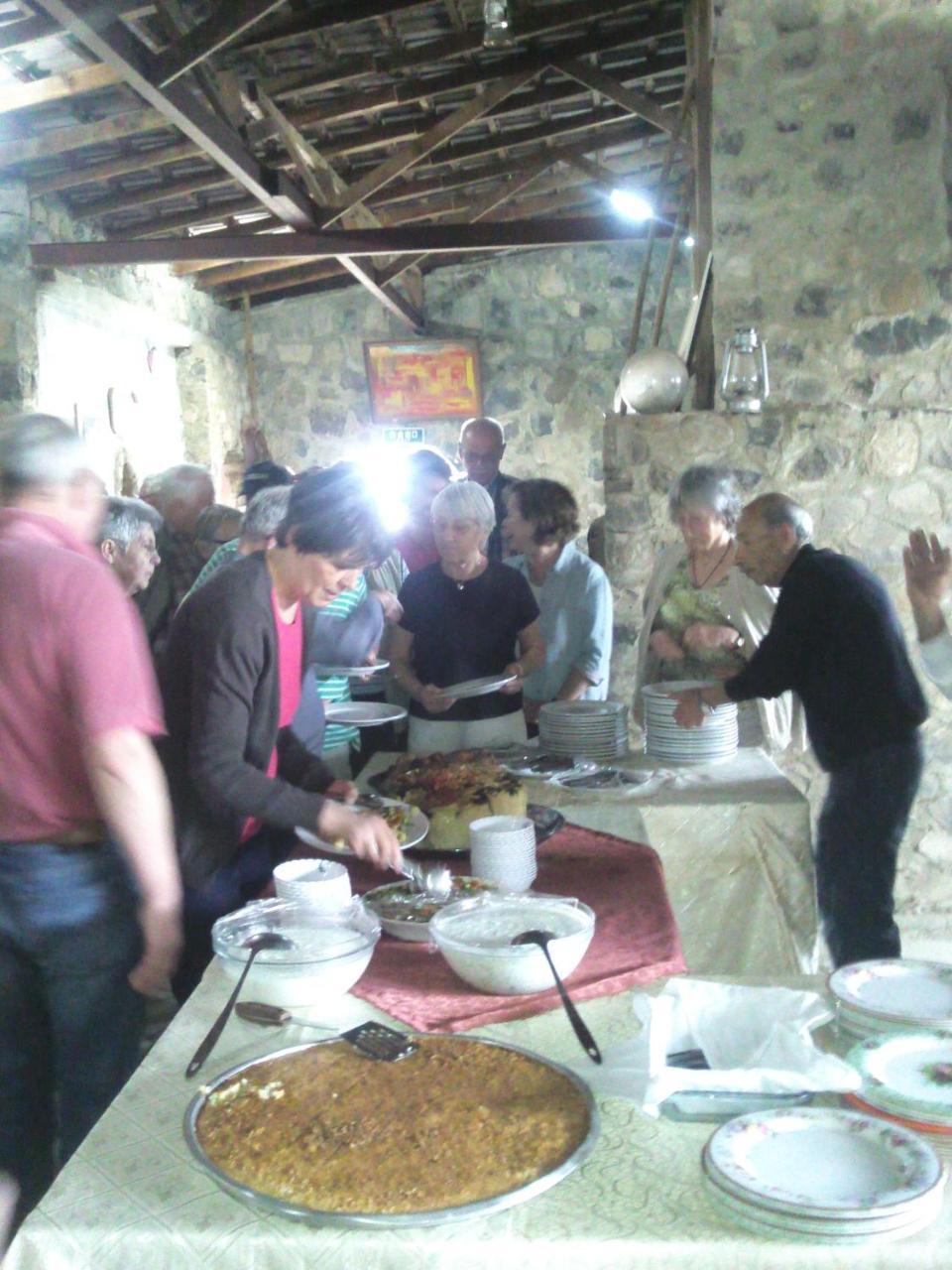 Trajan Guest House Al-Mughayer 外观 照片
